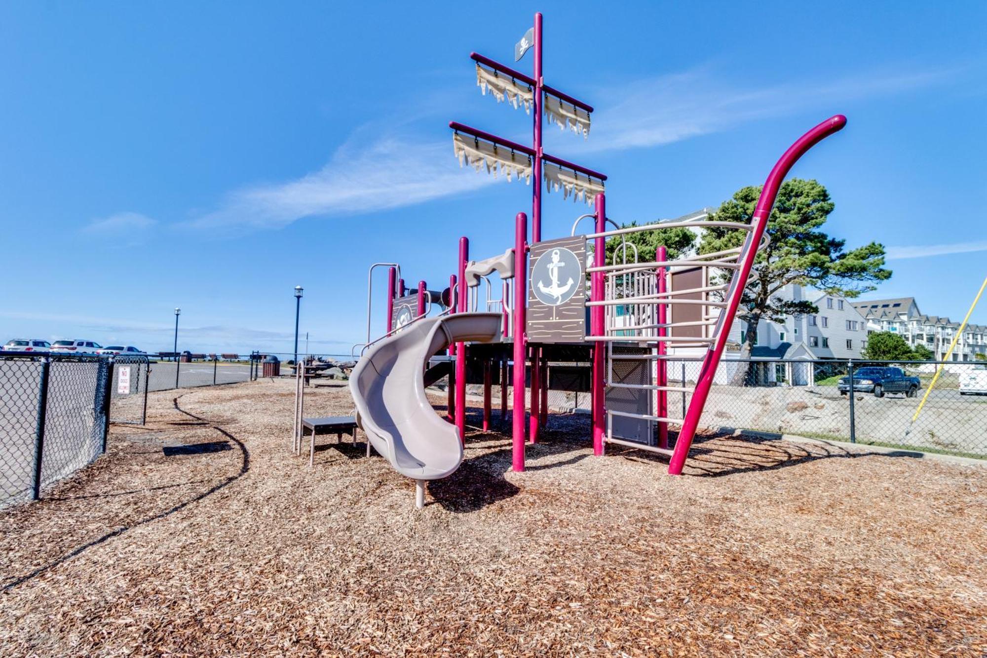 Getaway Oceanfront Lodging Rockaway Beach Room photo
