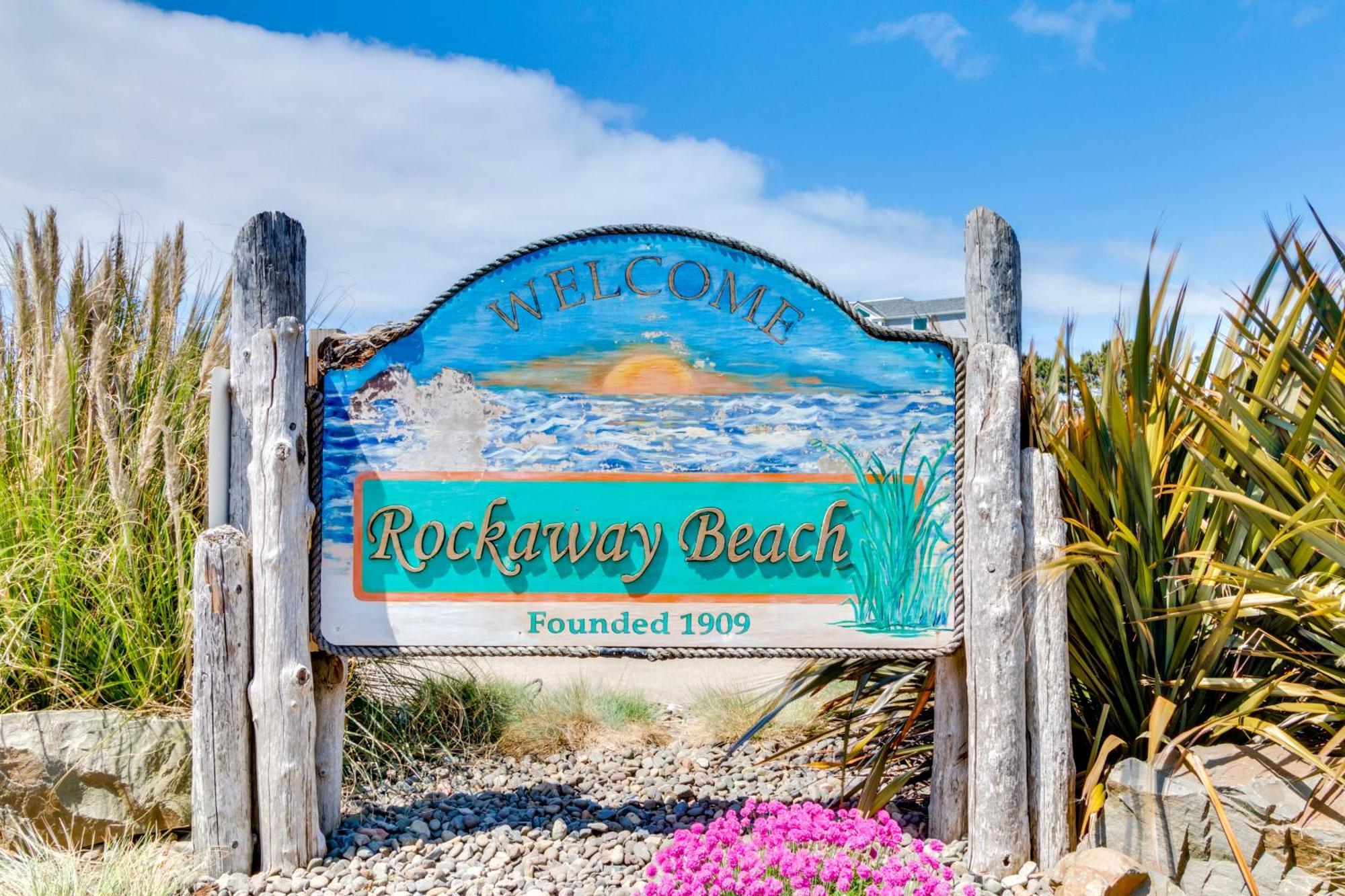 Getaway Oceanfront Lodging Rockaway Beach Room photo