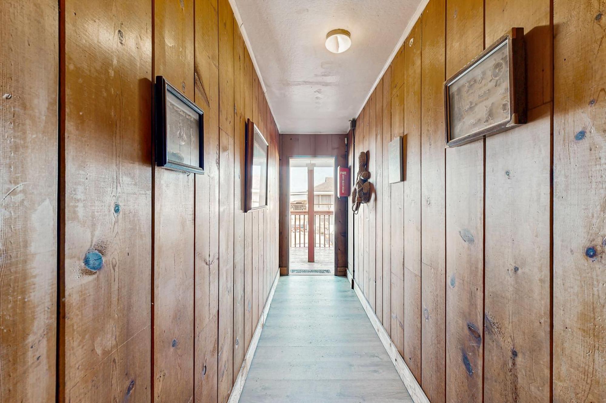 Getaway Oceanfront Lodging Rockaway Beach Room photo