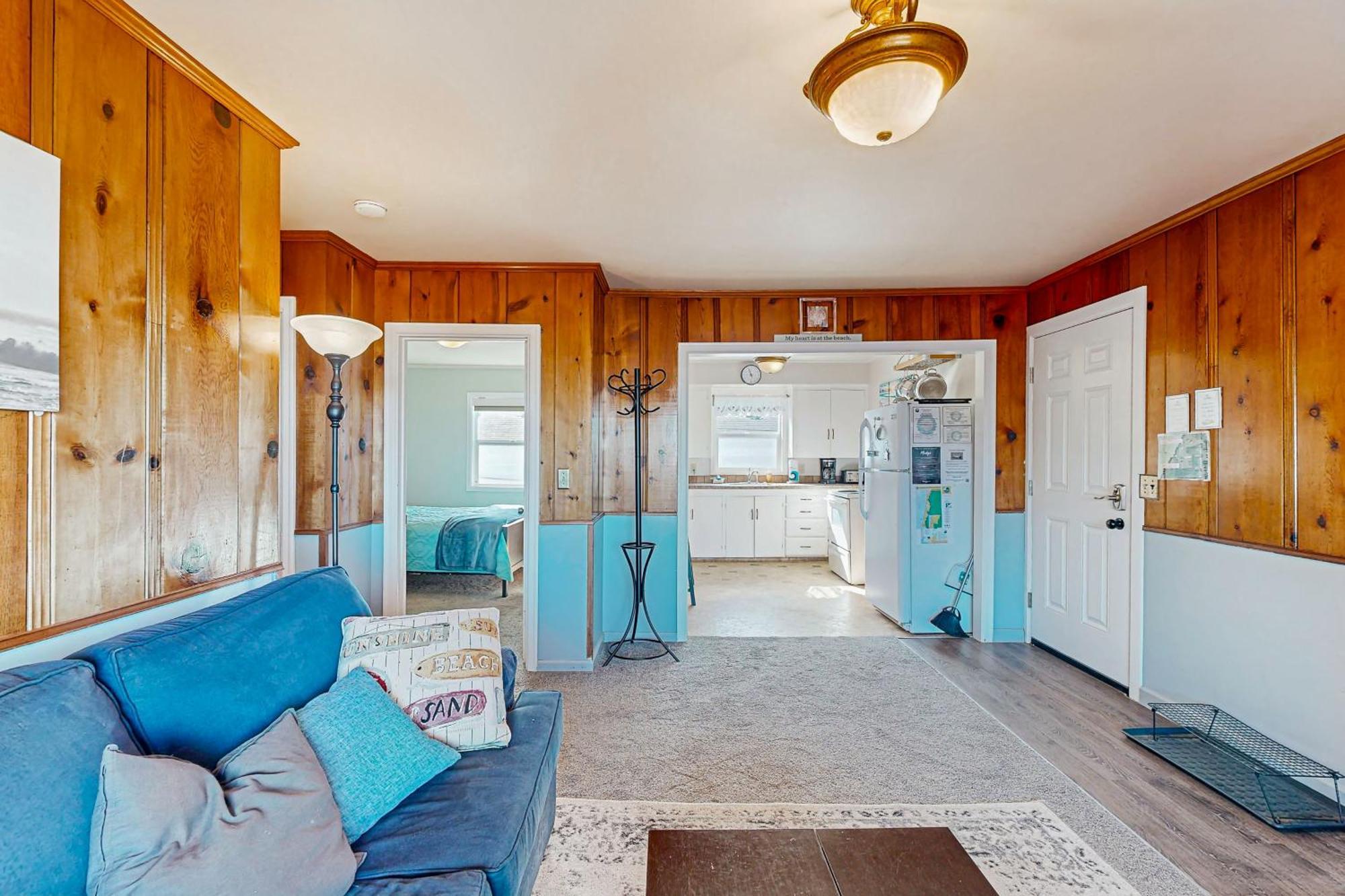 Getaway Oceanfront Lodging Rockaway Beach Room photo